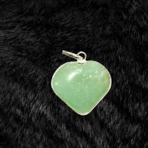 Green Aventurine Pendant – Luck, Prosperity & Heart Healing